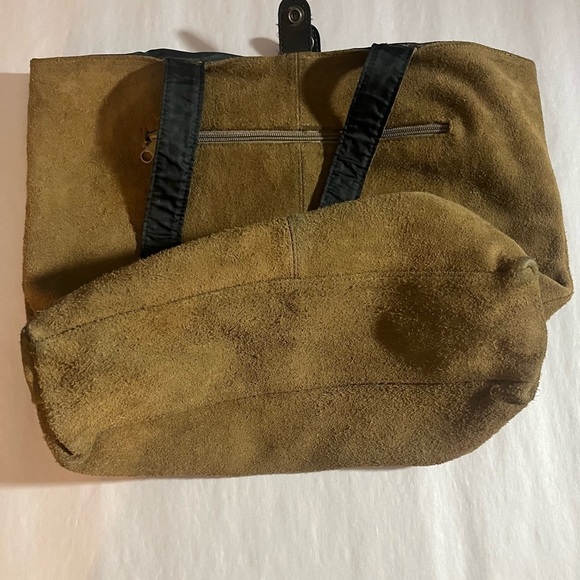 Vintage Kenneth Cole boho suede hobo grunge shoulder bag. Olive green - Picture 5 of 10
